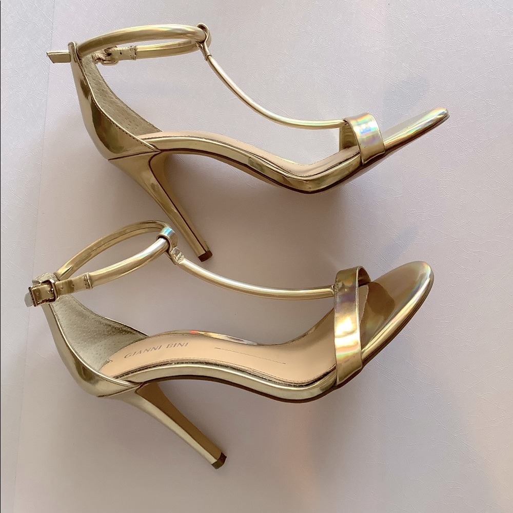 Gorgeous iridescent gold heels sz 6.5
